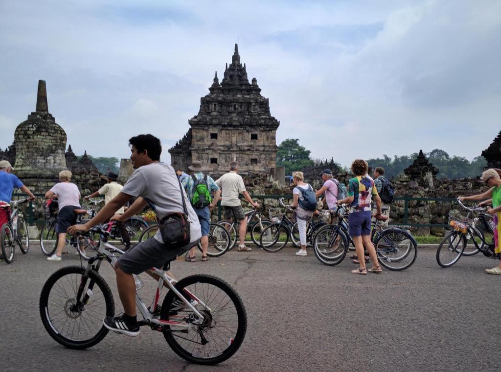 Joglo Ayem Tentrem Prambanan Extérieur photo