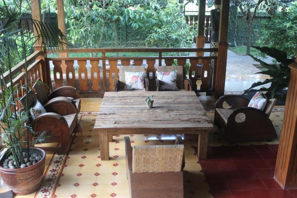 Joglo Ayem Tentrem Prambanan Extérieur photo