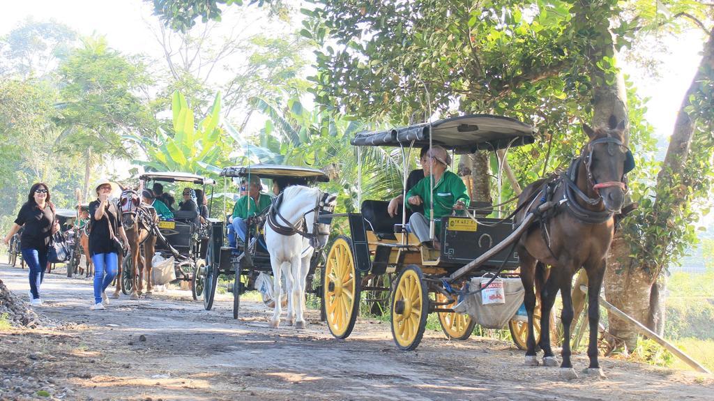 Joglo Ayem Tentrem Prambanan Extérieur photo